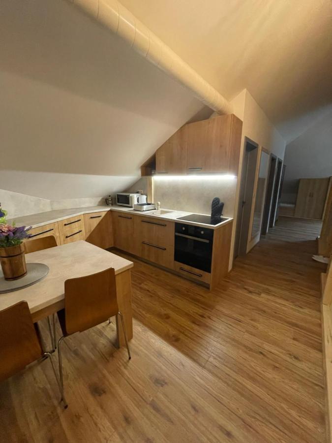 U Plechoveho Janosika Appartement Terchová Buitenkant foto